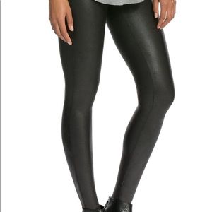Spanks faux leather leggings